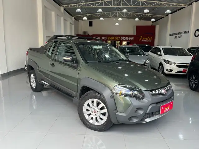 Carro Fiat Strada 2015 Adventure 1.8 16V (Flex) (Cabine Estendida)