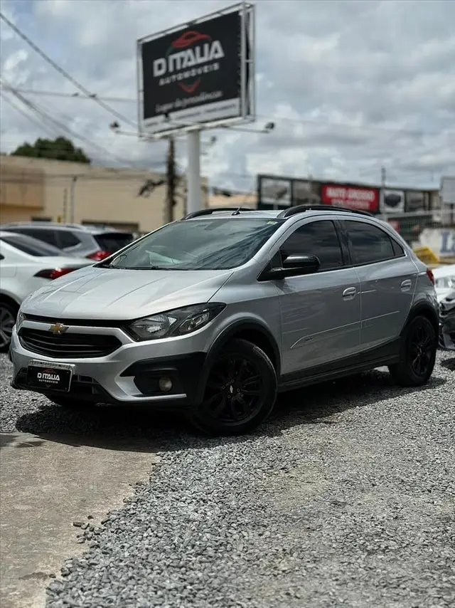 Carro Chevrolet Onix 2019 1.4 Activ SPE/4