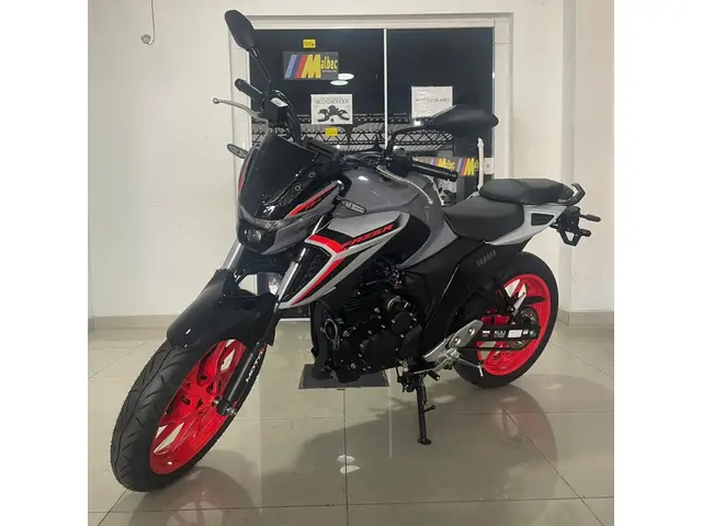 Moto Yamaha Fazer FZ25 2026 ABS