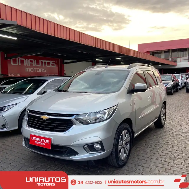 Carro Chevrolet Spin 2023 Activ 1.8 (Aut.)