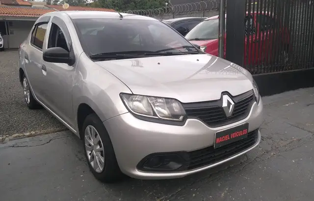 Carro Renault Logan 2018 Authentique 1.0 12V SCe (Flex)