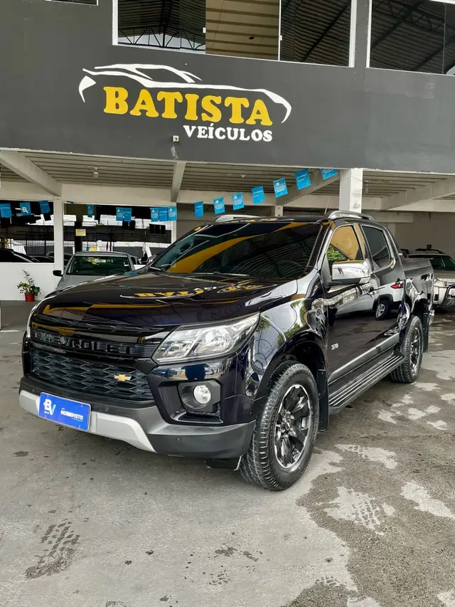 Carro Chevrolet S10 Cabine Dupla 2023 High Country 2.8 Turbodiesel (Aut.)