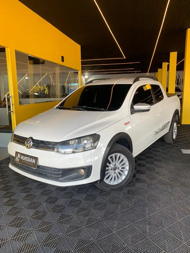 Carro Volkswagen Saveiro 2016 Rock in Rio 1.6 MSI CD (Flex)