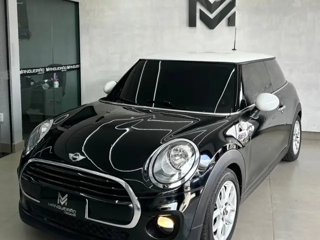 Carro MINI Cooper 2017 1.5 (Aut) 2p