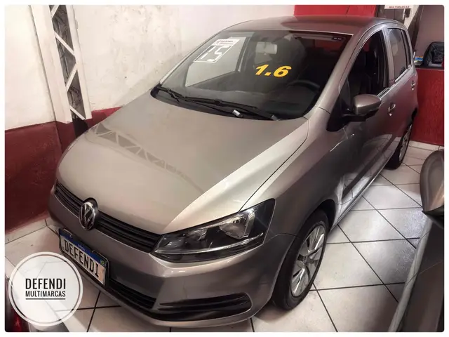 Carro Volkswagen Fox 2015 Trendline 1.6 MSI (Flex)