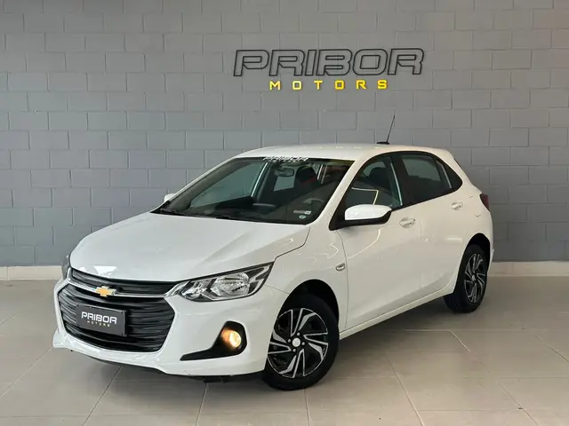 Carro Chevrolet Onix 2024 LT 1.0
