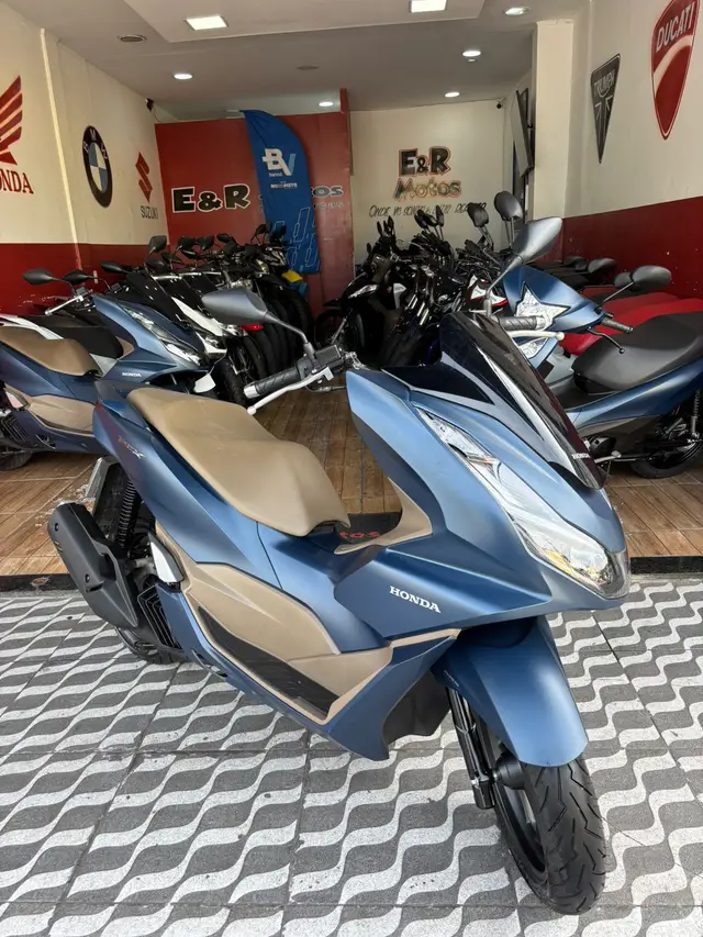Moto Honda PCX 160 2024 DLX ABS