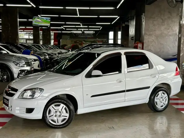 Carro Chevrolet Prisma 2012 1.4 LT SPE/4