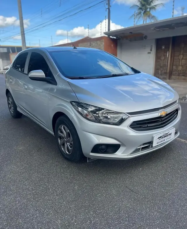 Carro Chevrolet Onix 2020 1.0 Joy SPE/4