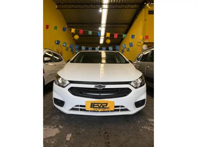 Carro Chevrolet Onix 2021 1.0 (Flex)