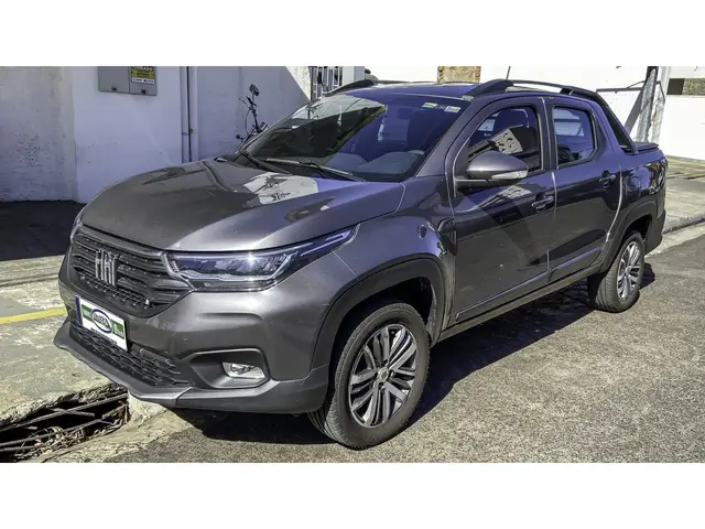 Carro Fiat Strada 2023 Volcano 1.3 CD AT (Flex)