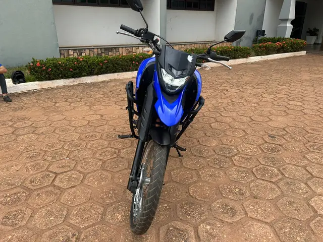 Moto Yamaha XTZ 250 Lander 2023 ABS