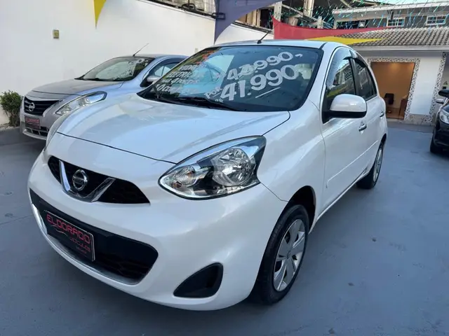 Carro Nissan March 2015 1.0 12V S (Flex)