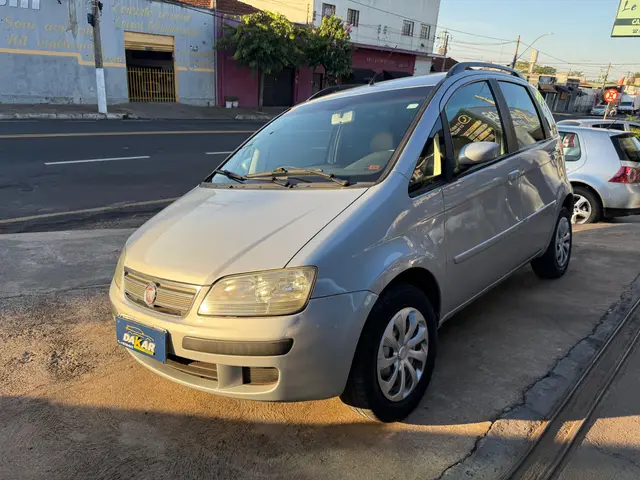Carro Fiat Idea 2009 ELX 1.4 (Flex)