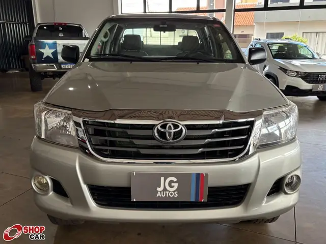 Carro Toyota Hilux Cabine Dupla 2013 Hilux 2.7 4x4 CD STD (Flex)