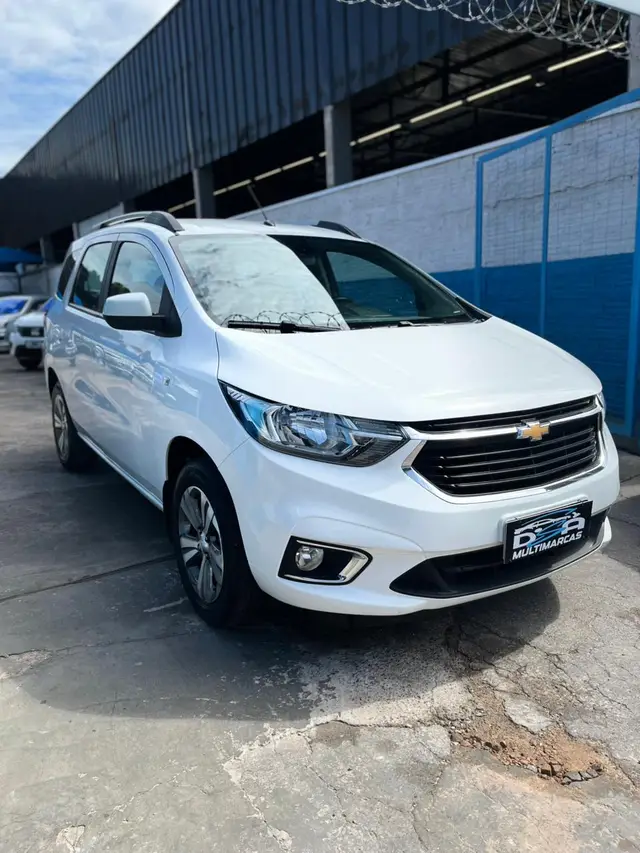 Carro Chevrolet Spin 2024 Premier 1.8 (Aut.)