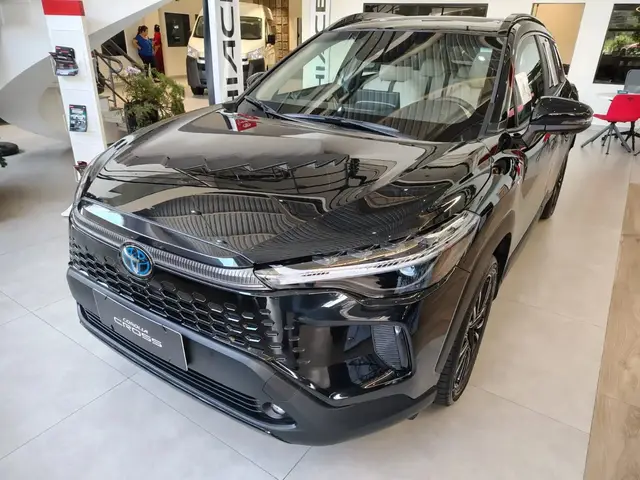 Carro Toyota Corolla Cross 2026 XRX Hybrid 1.8