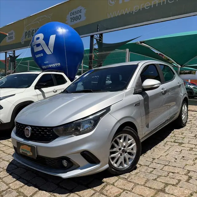 Carro Fiat Argo 2018 Precision 1.8 E.Torq (Flex)