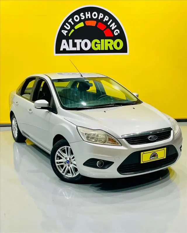 Carro Ford Focus Hatch 2013 GLX 1.6 16V (Flex)