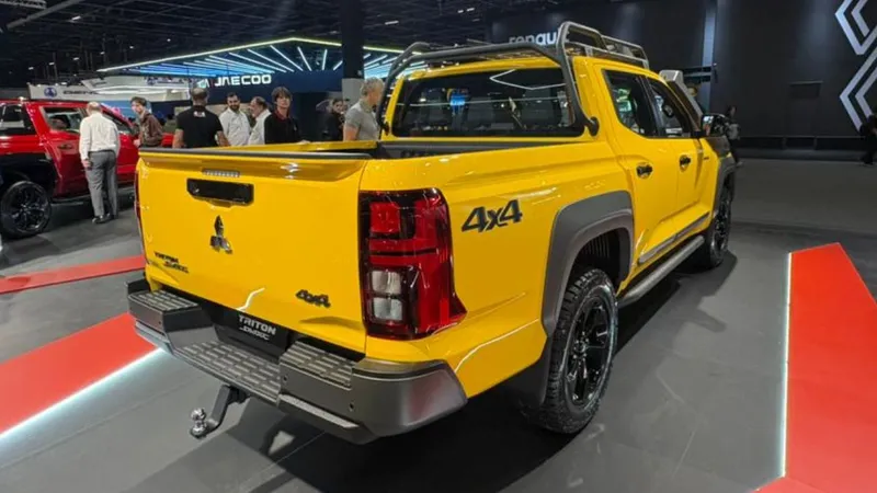 Mitsubishi Triton mostra que mudanças vão além nome