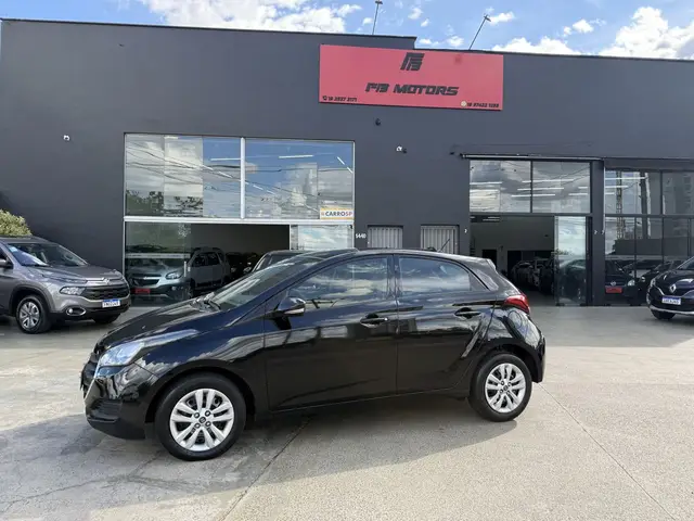 Carro Hyundai HB20 2017 1.6 Comfort Plus blueMedia (Aut) (Flex)