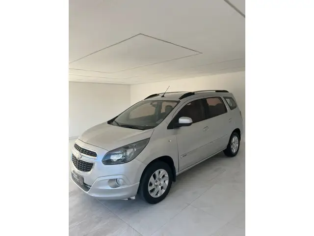 Carro Chevrolet Spin 2014 LTZ 7S 1.8 (Flex) (Aut)