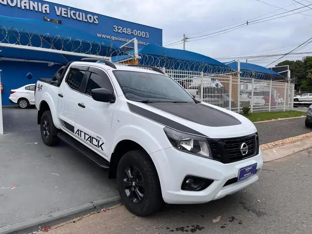 Carro Nissan Frontier 2020 2.3 CD Turbo Attack TDI Auto 4x4