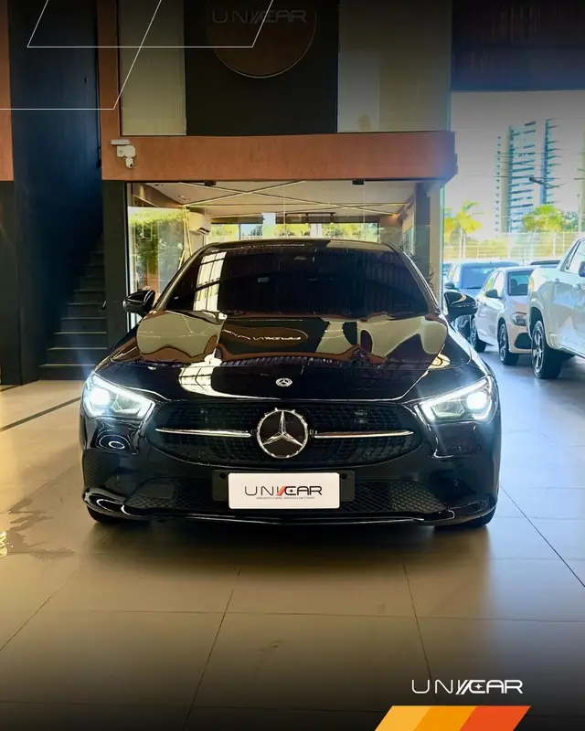 Carro Mercedes-Benz CLA 250  2023 2.0 CGI Gasolina 4MATIC (Aut)