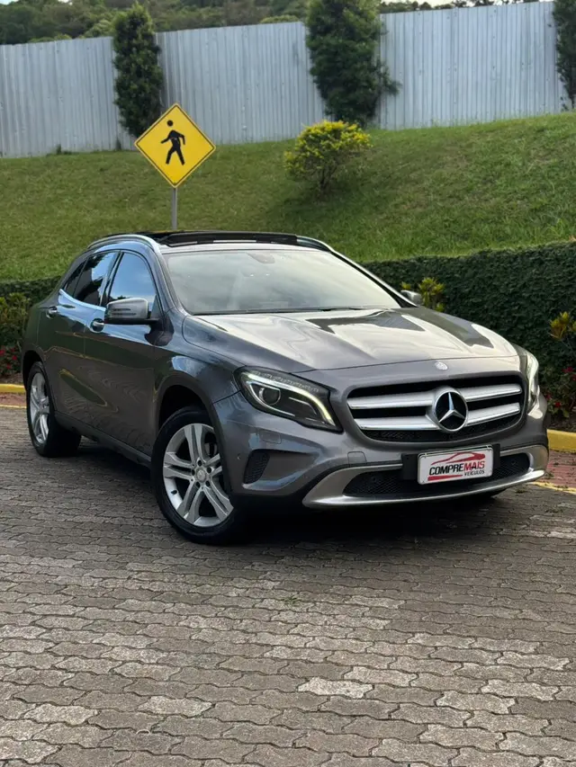 Carro Mercedes-Benz GLA 200 2015 GLA 200 1.6 Vision