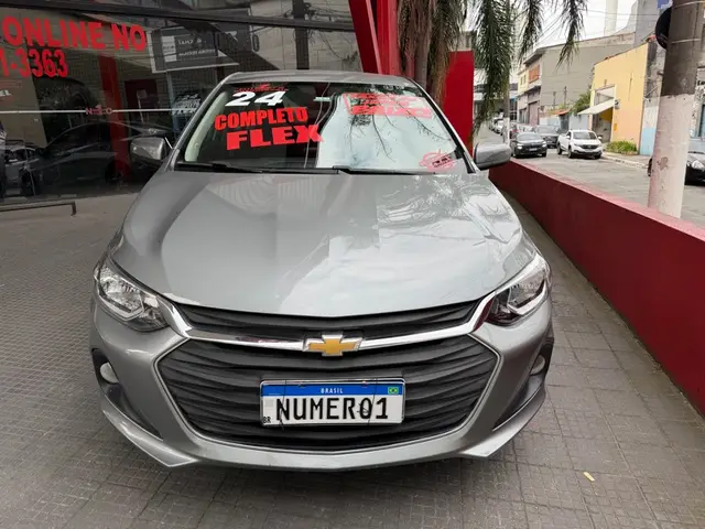 Carro Chevrolet Onix Plus 2024 LT 1.0