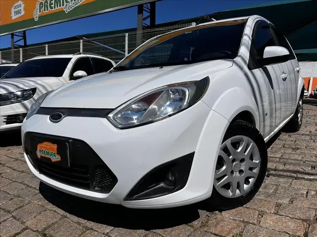 Carro Ford New Fiesta Sedan 2014 1.6 SE (Flex)