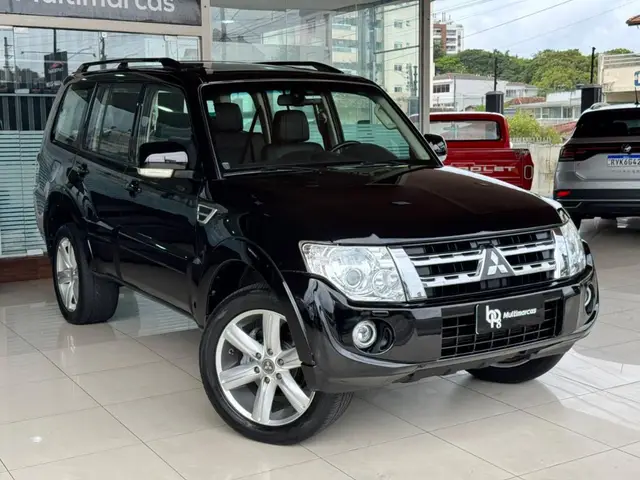 Carro Mitsubishi Pajero Full 2014 3.8 V6 5D HPE 4WD