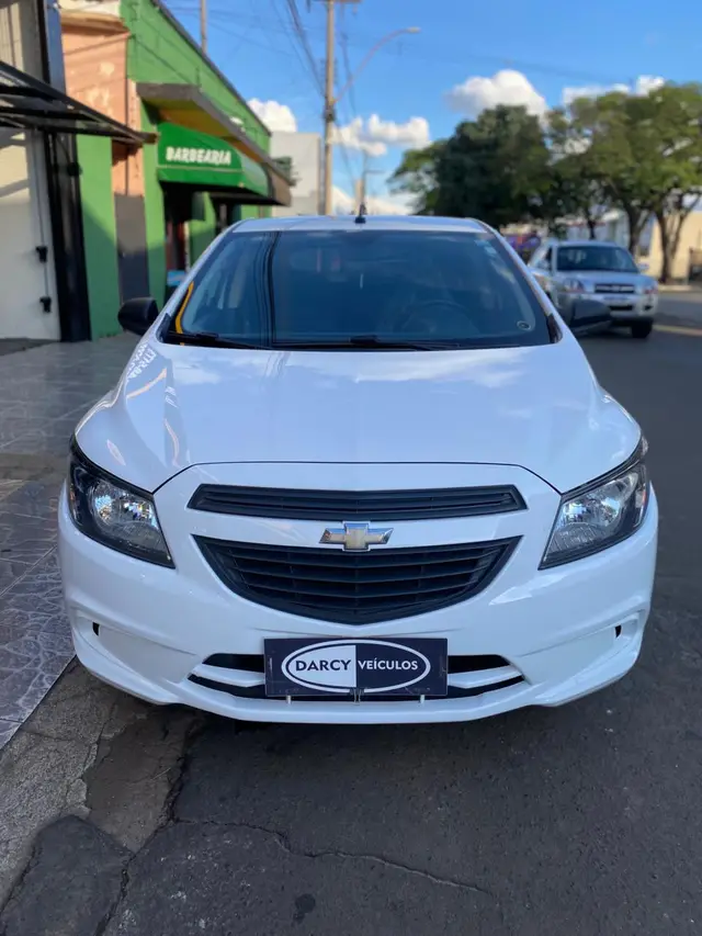 Carro Chevrolet Onix 2019 1.0 Joy SPE/4