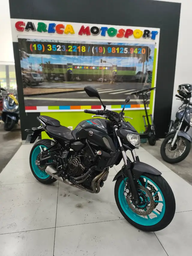 Moto Yamaha MT-07 2024 ABS