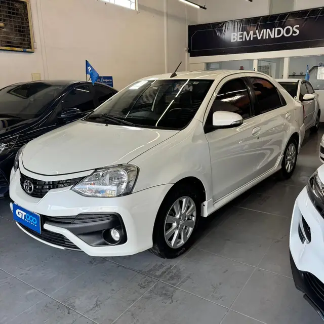 Carro Toyota Etios Sedan 2018 XLS 1.5 (Aut) (Flex)