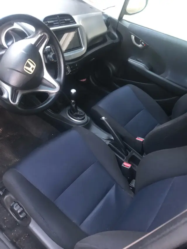 Carro Honda Fit 2013 LX 1.4 (flex)