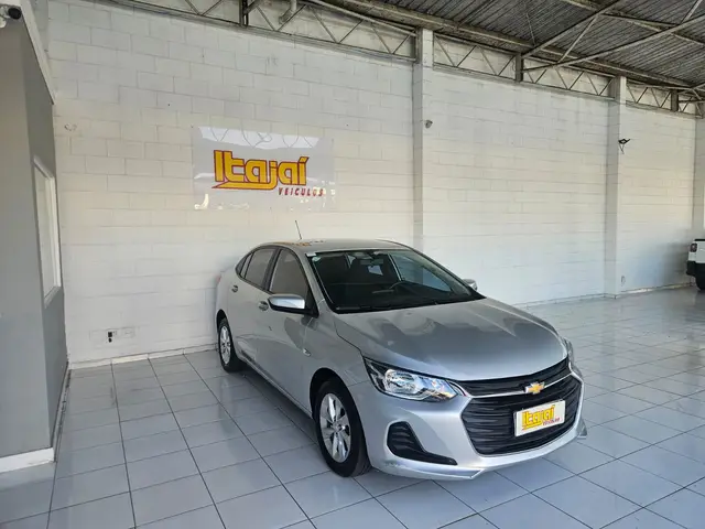 Carro Chevrolet Onix Plus 2023 LT 1.0 Turbo (Aut.)