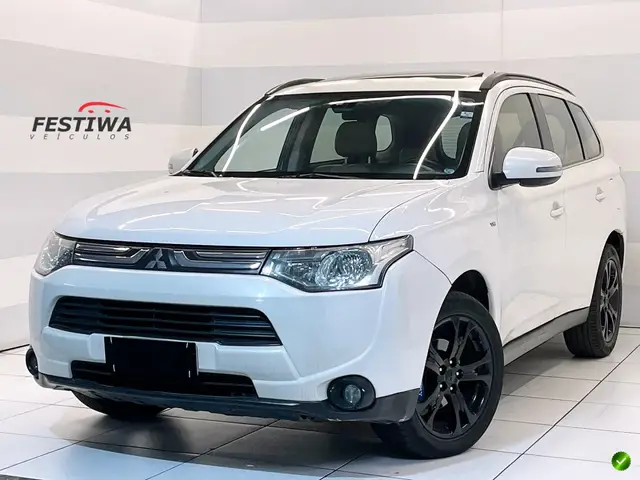 Carro Mitsubishi Outlander 2015 GT 4WD 3.0 V6 (Aut)