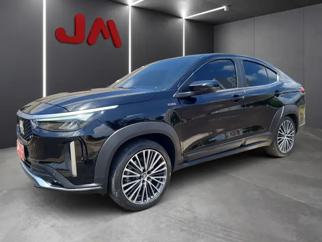 Carro Fiat Fastback 2024 Limited Edition Powered by Abarth