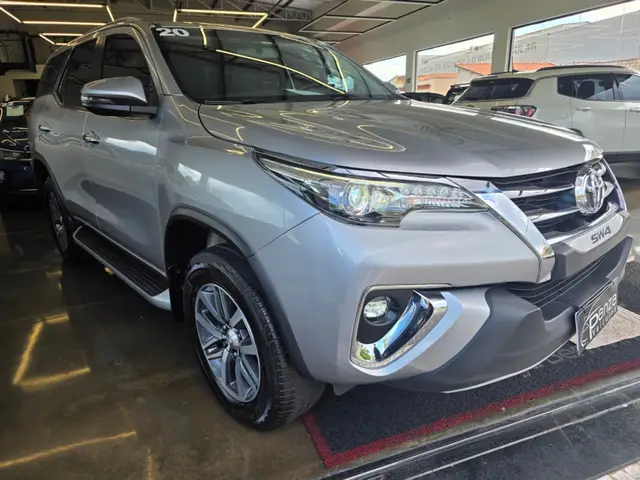 Carro Toyota SW4 2020 2.8 TDI SRX 7L 4x4 (Aut) (Diesel)