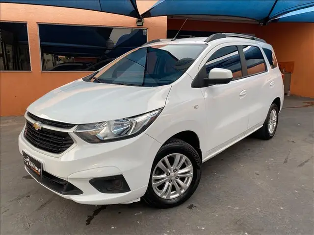 Carro Chevrolet Spin 2023 Premier 1.8 (Aut.)