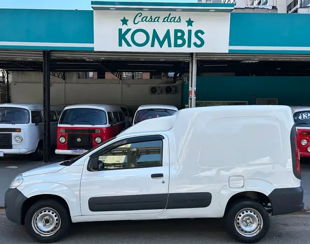 Carro Fiat Fiorino 2021 Furgão 1.4 Working (Flex)
