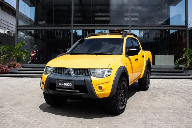 Carro Mitsubishi L200 Triton Sport 2016 3.2 DID-H Savana 4WD