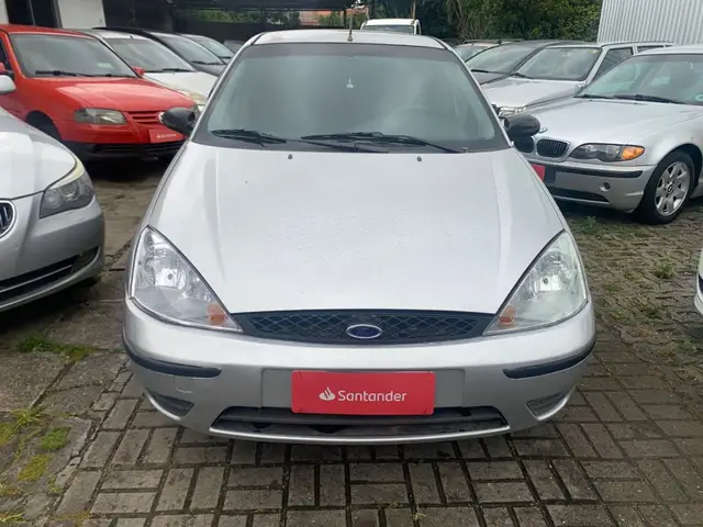Carro Ford Focus Hatch 2008 GLX 2.0 16V Duratec