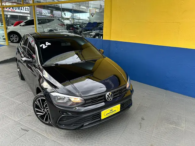 Carro Volkswagen Polo 2024 Track 1.0 Flex 12V 5p