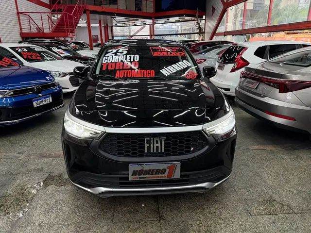 Carro Fiat Fastback 2025 Audace T200 Hybrid