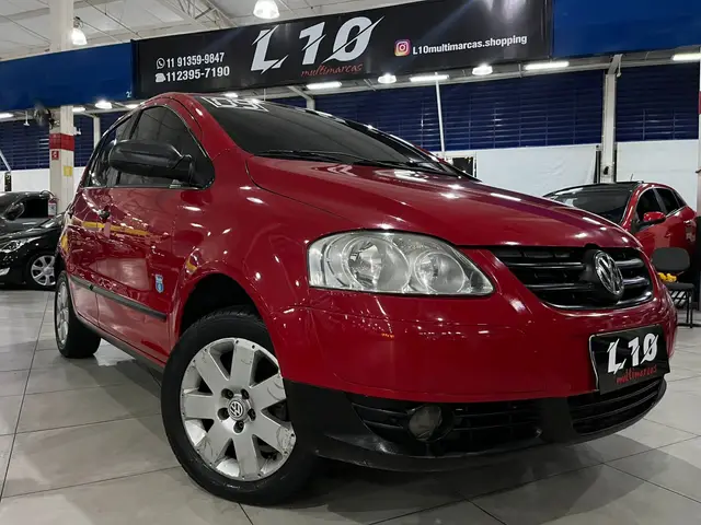 Carro Volkswagen Fox 2009 Route 1.6 8V (Flex)