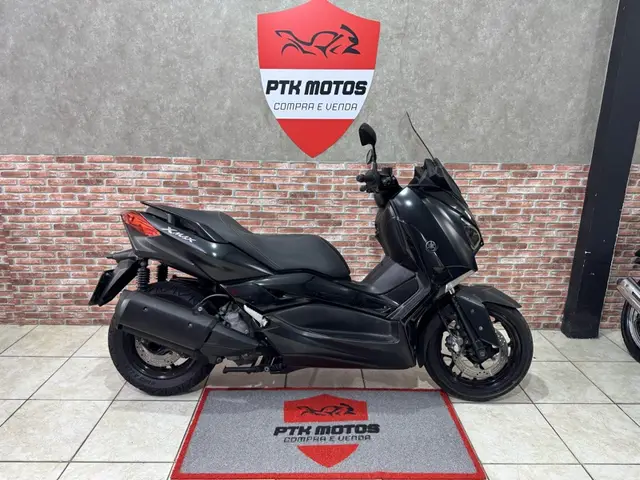 Moto Yamaha XMax 2022 250 (ABS)