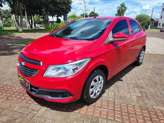 Carro Chevrolet Onix 2014 HATCH LTZ 1.4 8V FlexPower 5p Mec.