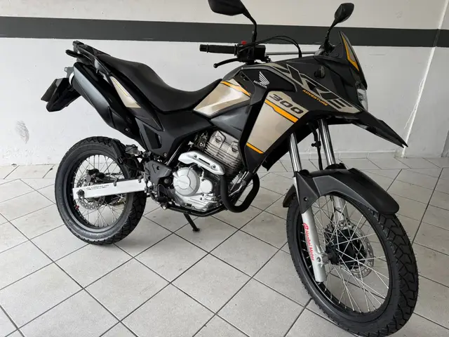 Moto Honda XRE 300 2023 ABS